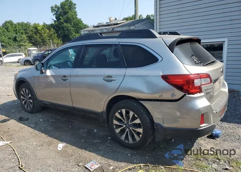 2015 Subaru Outback 3.6R Limited из США, поврежденный, VIN 4S4BSENC0F3281996